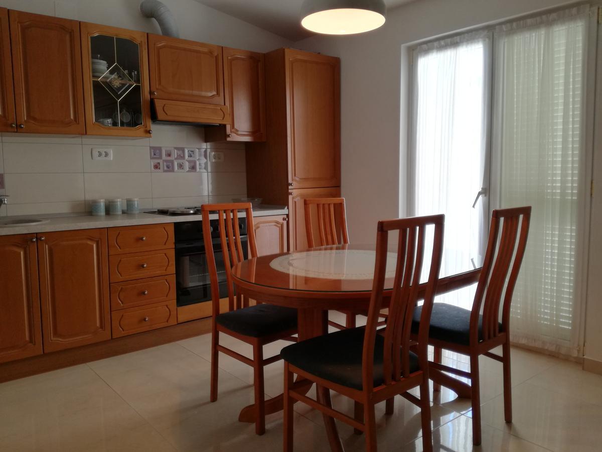 Apartments Culav Makarska Exterior photo